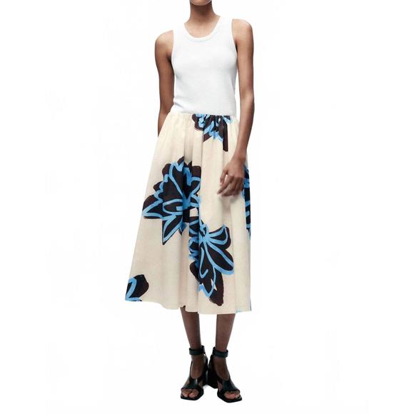 ZARA Dresses & Skirts - NEW ZARA bold floral print a-line midi skirt in cream/blue